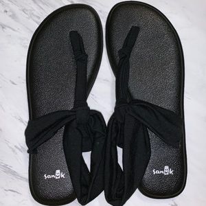 WOMENS YOGA SLING SANUK